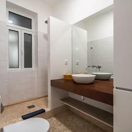 Apartment Akicity Marques Ruby Lisbon